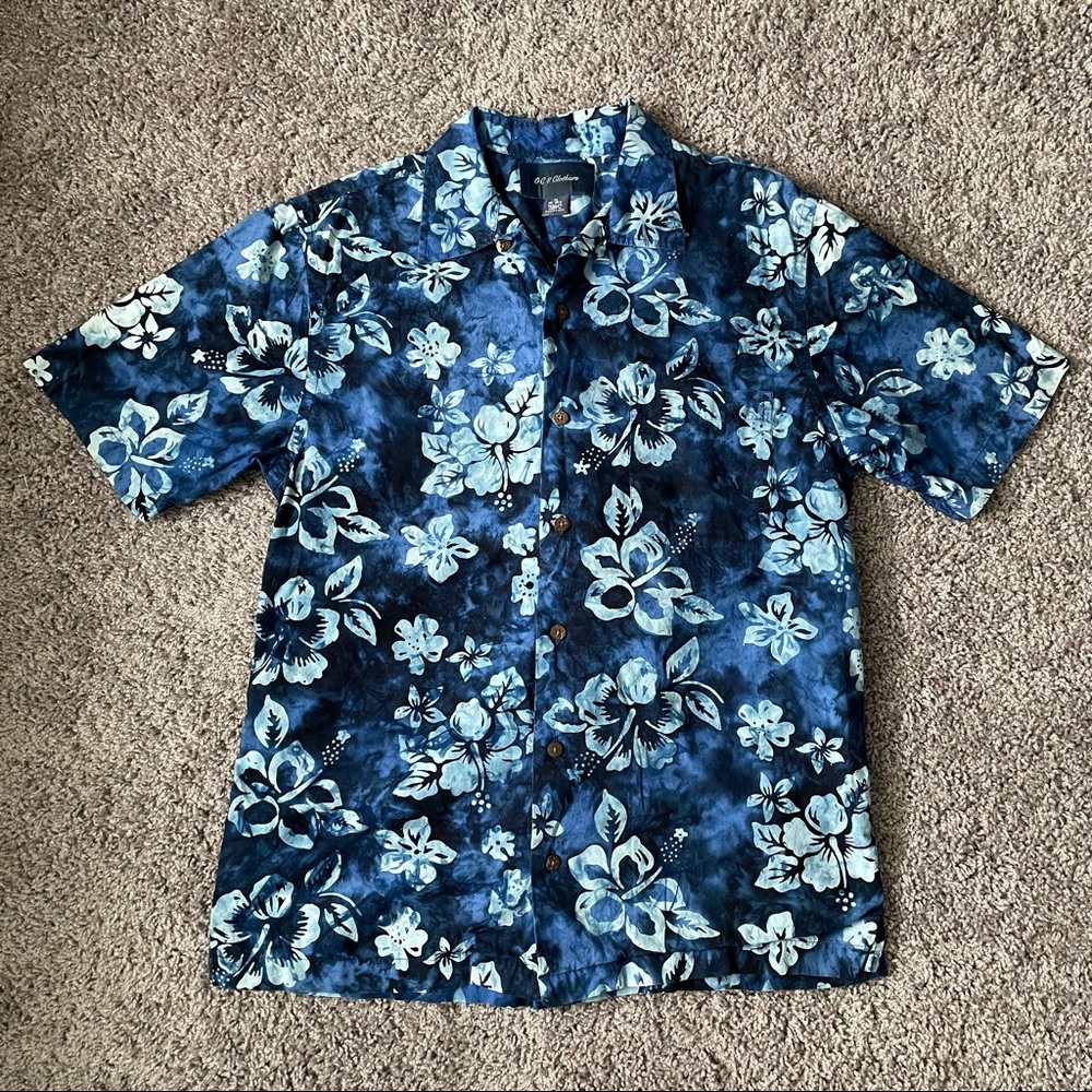 Vintage Hawaiian Button Up Shirt